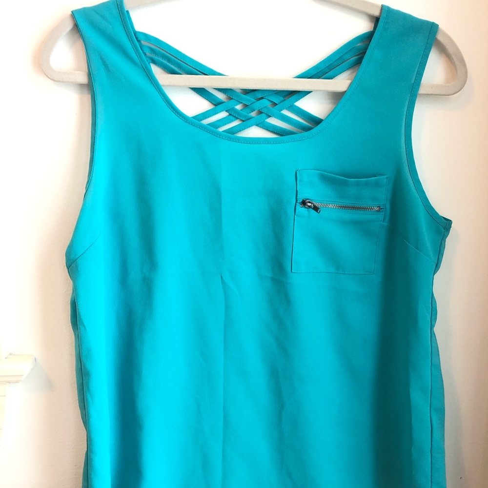 MINE sleeveless blouse